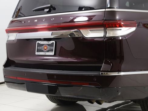 Used 2024 Lincoln Navigator L Reserve image 50