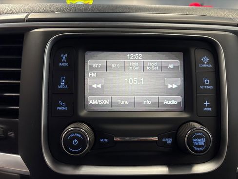 Used 2024 RAM 1500 Classic SLT image 28