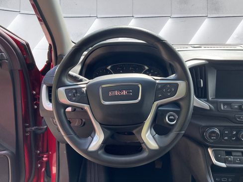 Used 2024 GMC Terrain SLE w/ Driver Convenience Package AWD/4WD image 30