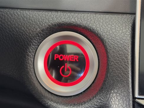 Used 2022 Honda Insight Touring image 28