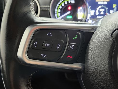 Used 2021 Jeep Wrangler Unlimited Sahara w/ Cold Weather Group image 31