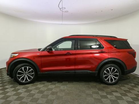 Used 2023 Ford Explorer ST-Line AWD/4WD image 6