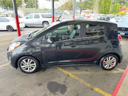 Used 2014 Chevrolet Spark LT image 4