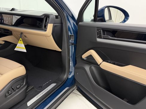 New 2026 Porsche Cayenne E-Hybrid image 22