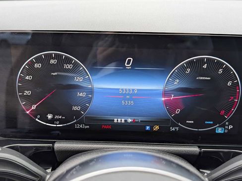 Used 2025 Mercedes-Benz GLA 250 GLA 250 image 11