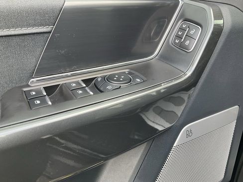 Used 2023 Ford F150 Lariat w/ Equipment Group 502A High image 16