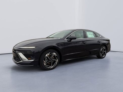 New 2026 Hyundai Sonata SEL FWD image 7