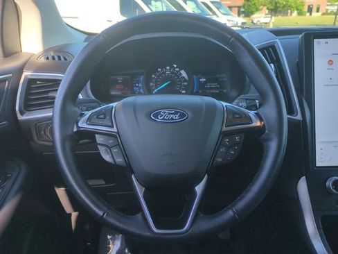 Used 2024 Ford Edge SEL AWD/4WD image 31