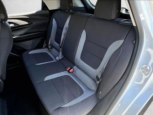 Certified 2025 Chevrolet TrailBlazer LT FWD image 27