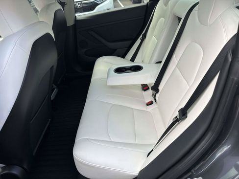 Used 2023 Tesla Model 3 Standard Range RWD image 17