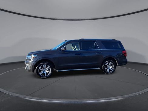 Used 2023 Ford Expedition Max Limited image 4