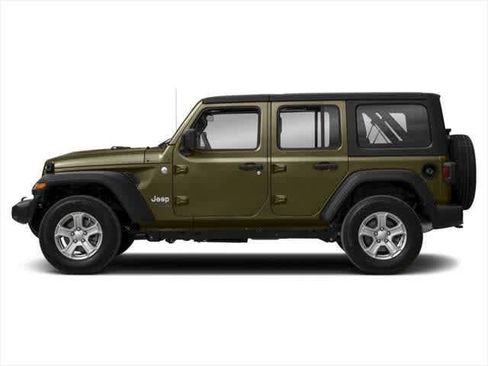 Used 2021 Jeep Wrangler Unlimited Sport AWD/4WD image 3