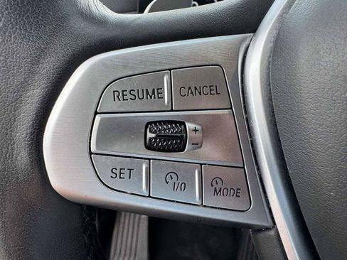 Used 2025 BMW X7 xDrive40i AWD/4WD image 20