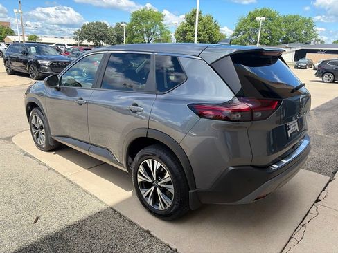 Used 2023 Nissan Rogue SV AWD/4WD image 6