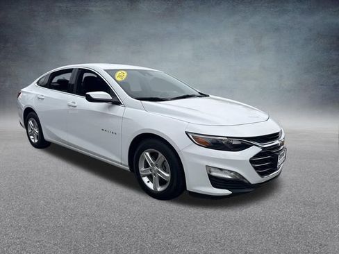 Used 2024 Chevrolet Malibu LT FWD image 4