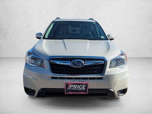 Used 2016 Subaru Forester 2.5i Premium w/ All-Weather Package AWD/4WD image 2