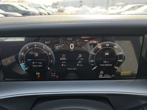 New 2026 Volkswagen Tiguan SE R-Line image 21