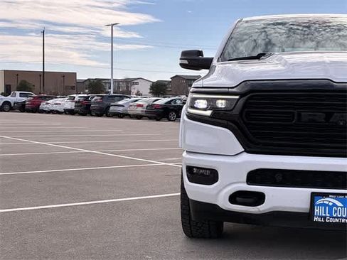 Used 2021 RAM 1500 Limited w/ Night Edition image 10