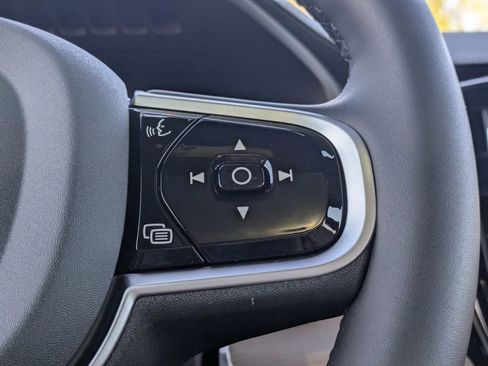 New 2026 Volvo XC90 T8 Plus AWD/4WD image 36