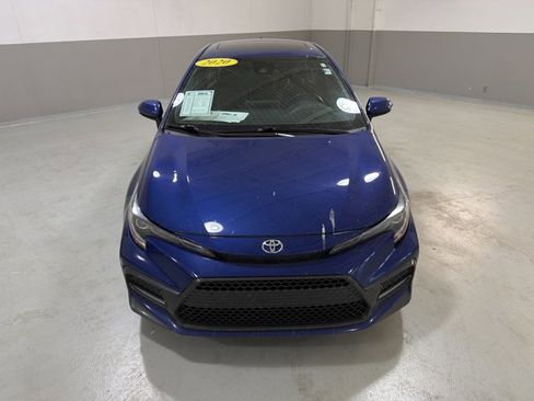 Used 2020 Toyota Corolla XSE FWD image 3