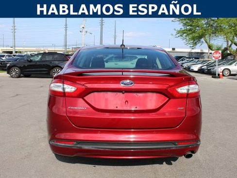 Used 2015 Ford Fusion SE image 4