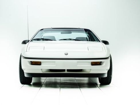 Used 1988 Pontiac Fiero image 6