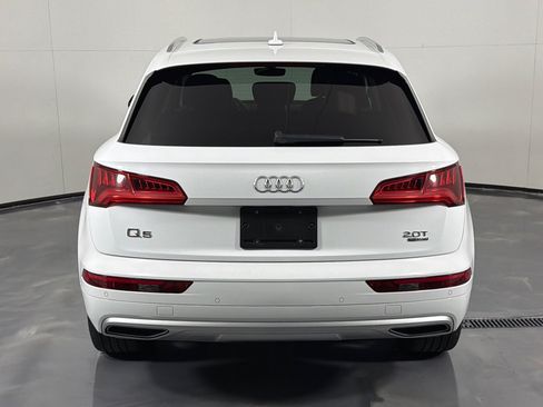 Used 2018 Audi Q5 2.0T Premium Plus w/ Premium Plus Package AWD/4WD image 6