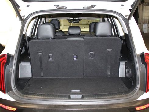 Used 2020 Kia Telluride EX image 39