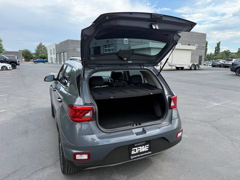 Used 2023 Hyundai Venue SEL w/ Cargo Package FWD image 13