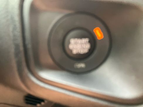 Used 2024 Jeep Wrangler Unlimited AWD/4WD image 25