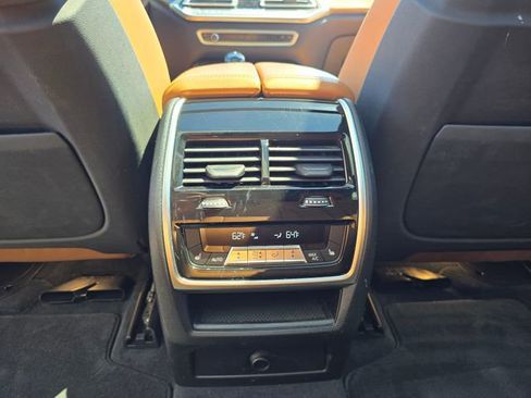 Used 2019 BMW X5 xDrive40i w/ Executive Package AWD/4WD image 32