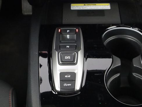 Used 2022 Honda Pilot Black Edition image 31