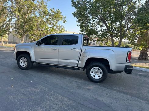 Used 2018 GMC Canyon SLE w/ SLE Convenience Package RWD image 12