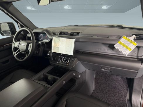 New 2026 Land Rover Defender 90 X-Dynamic SE AWD/4WD image 25
