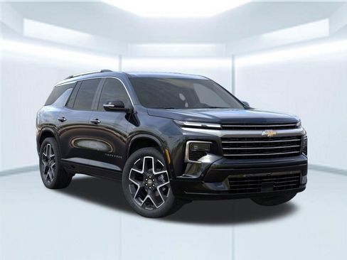 New 2026 Chevrolet Traverse High Country image 7