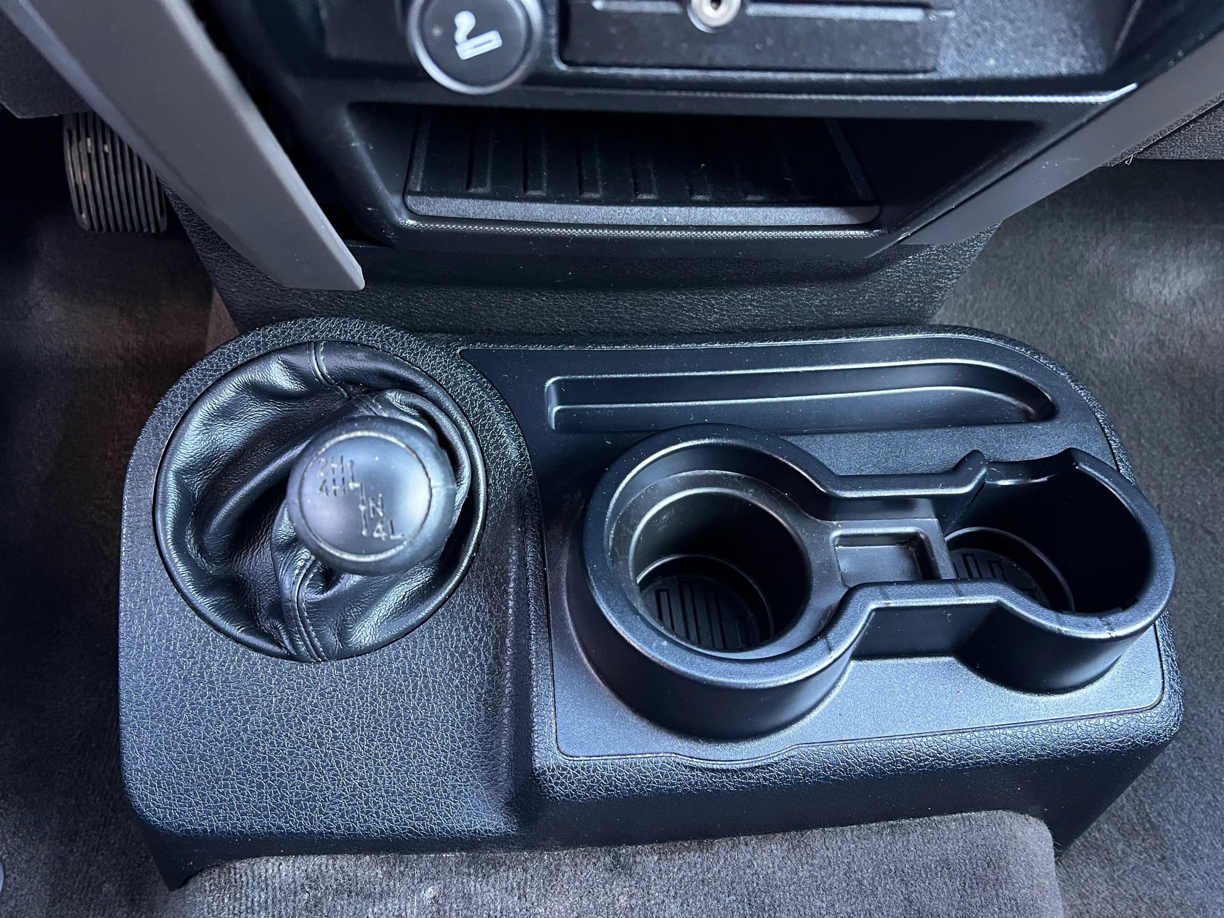 Used 2010 Ford F150 STX AWD/4WD image 17