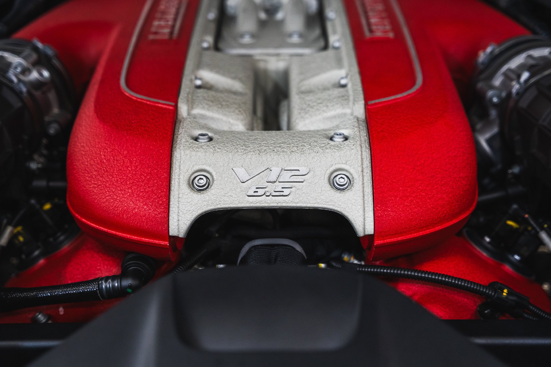 Used 2022 Ferrari 812 GTS RWD image 88
