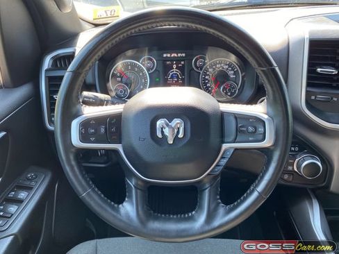 Used 2023 RAM 1500 Big Horn AWD/4WD image 16
