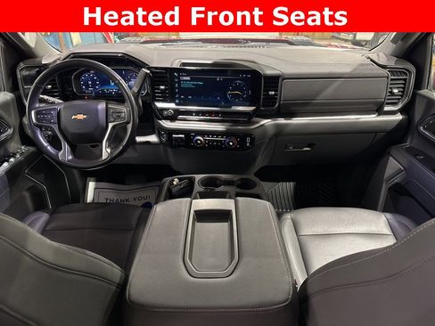 Used 2024 Chevrolet Silverado 2500 LTZ image 2