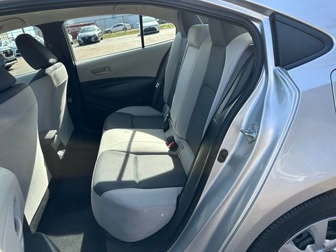 Used 2024 Toyota Corolla LE image 9