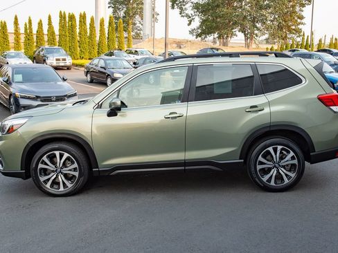 Used 2021 Subaru Forester Limited w/ Popular Package #3 AWD/4WD image 8