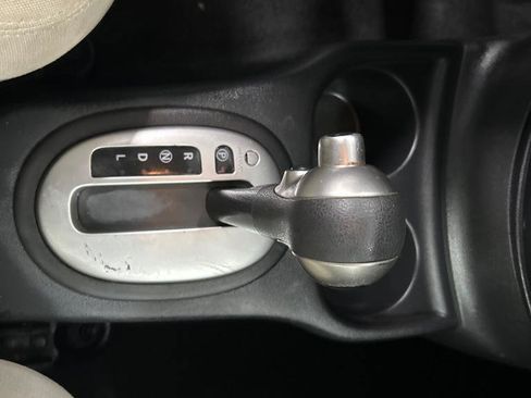 Used 2016 Nissan Versa Note SV image 13