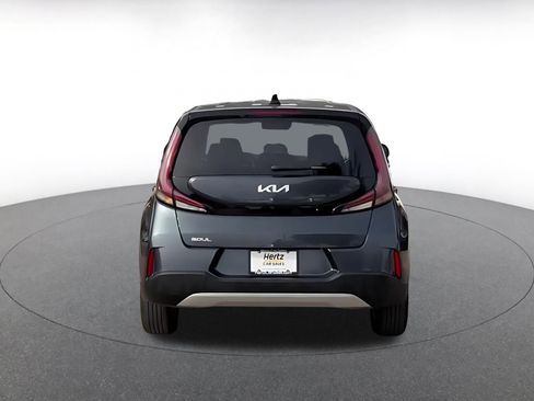 Used 2025 Kia Soul LX w/ LX Technology Package image 12