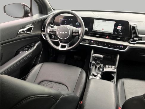 Used 2025 Kia Sportage X-Line AWD/4WD image 37