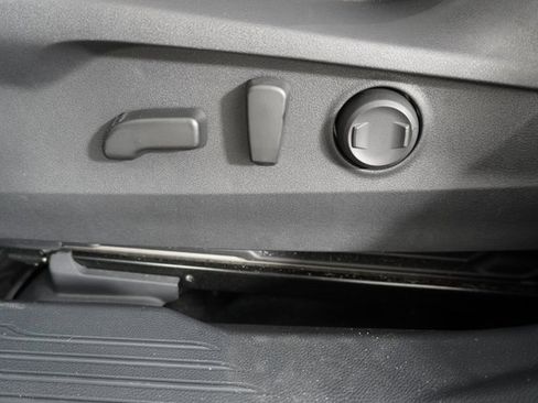 Used 2022 Subaru Outback Limited image 21