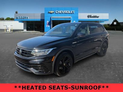 Used 2024 Volkswagen Tiguan SE R-Line