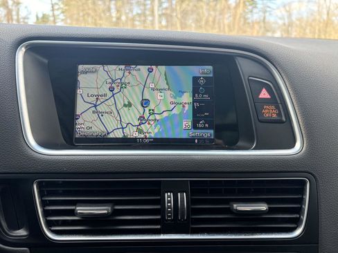 Used 2017 Audi Q5 2.0T Premium Plus w/ Technology Package image 9