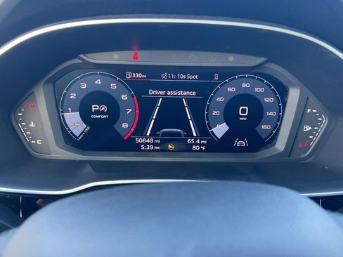 Used 2023 Audi Q3 2.0T Premium w/ Convenience Package image 19