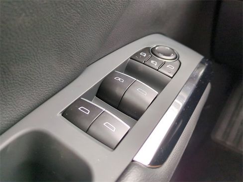 New 2026 Chevrolet Traverse High Country image 24