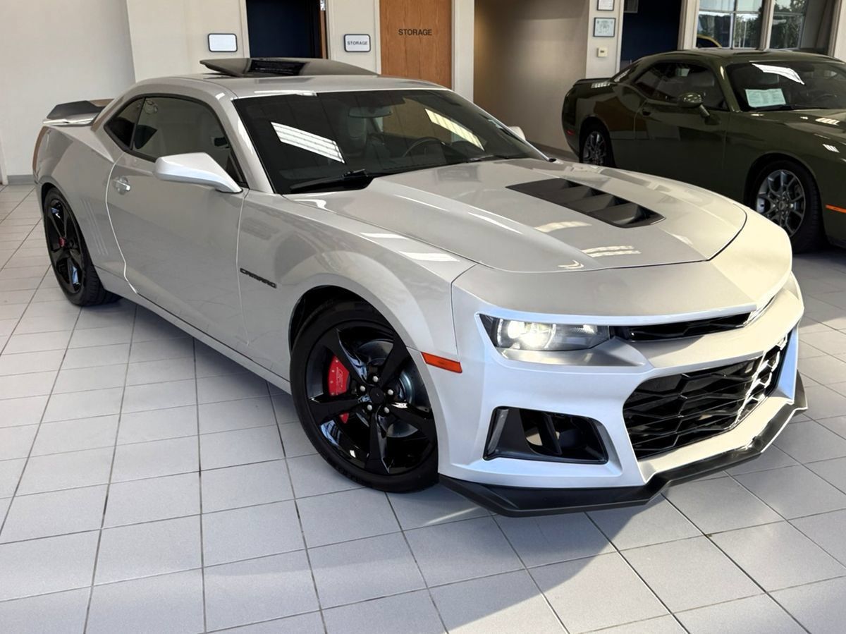 Used 2014 Chevrolet Camaro SS w/ RS Package RWD image 53